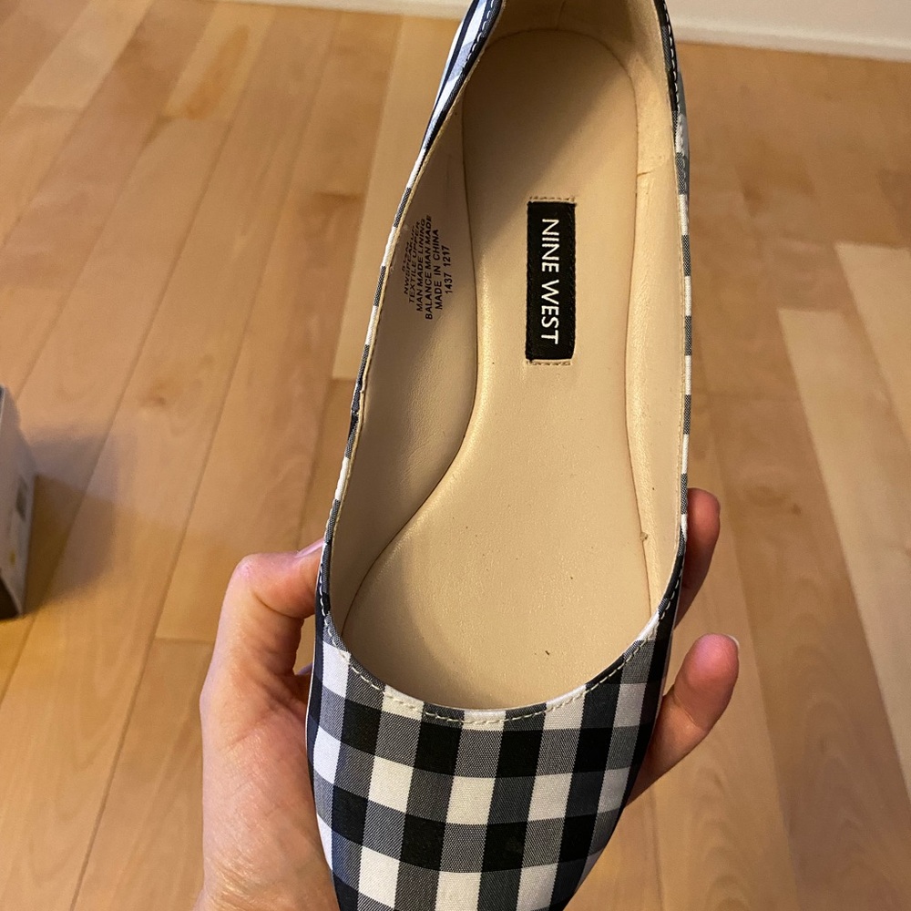Nine West Black and White Gingham Flats - Picture 4 of 6